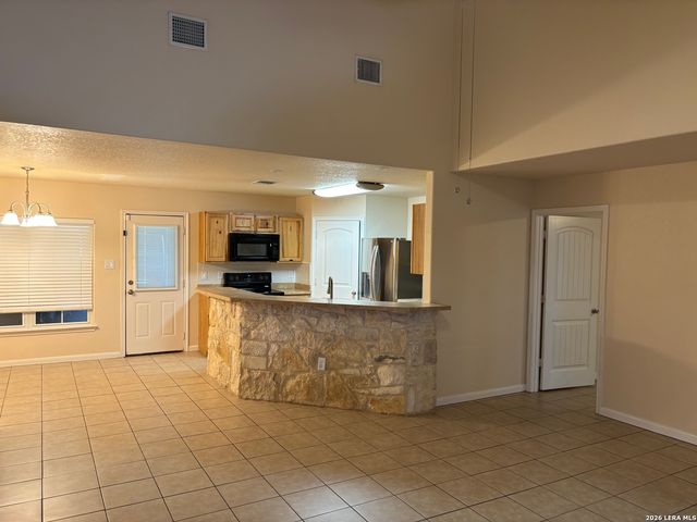 324 Weatherby, Spring Branch, TX 78070