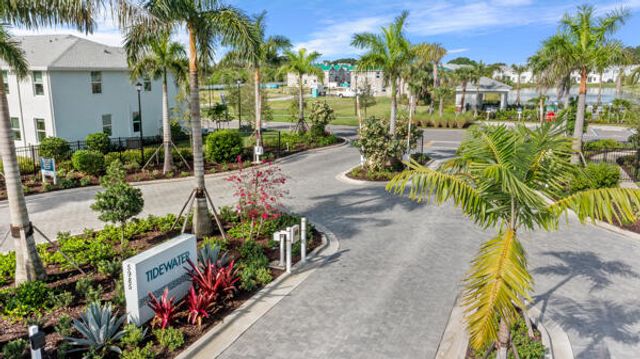 419 Salisbury Circle, Fort Pierce, FL 34982