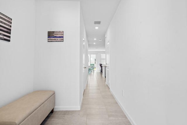 419 Salisbury Circle, Fort Pierce, FL 34982