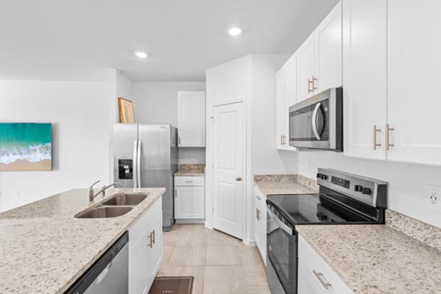 419 Salisbury Circle, Fort Pierce, FL 34982