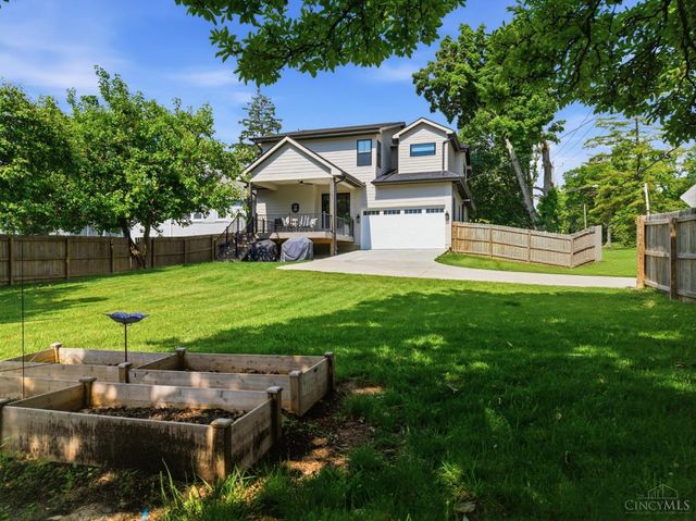 7156 Maple Avenue, Madeira, OH 45243