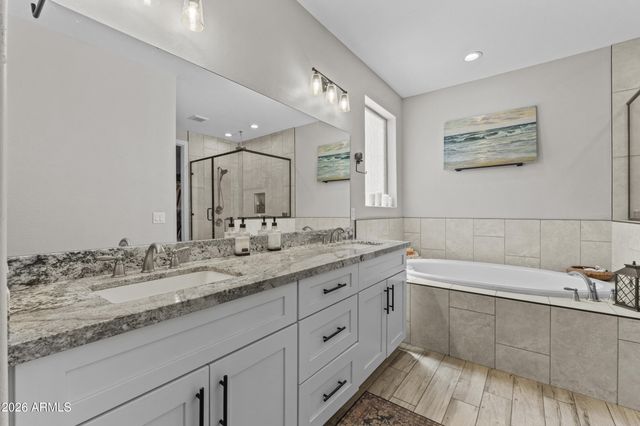 3120 W HOOPER Trail, San Tan Valley, AZ 85144