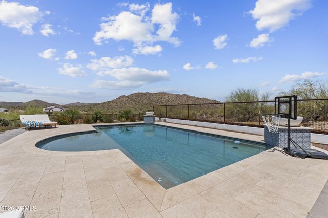 3120 W HOOPER Trail, San Tan Valley, AZ 85144