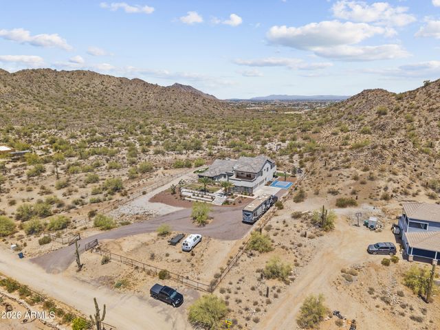 3120 W HOOPER Trail, San Tan Valley, AZ 85144