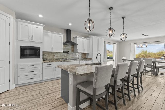 3120 W HOOPER Trail, San Tan Valley, AZ 85144