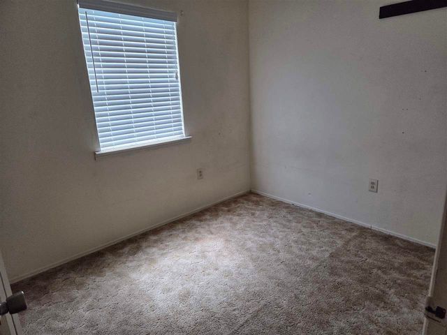 418 NW Glendale Dr, Lawton, OK 73507