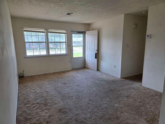 418 NW Glendale Dr, Lawton, OK 73507