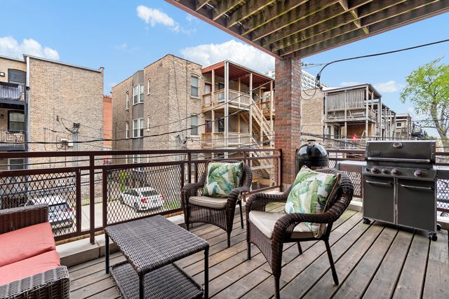 1056 W Lawrence Avenue 2C, Chicago, IL 60640