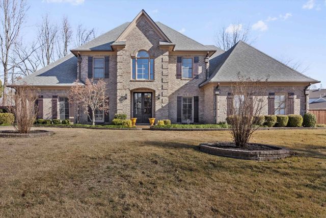 10820 WHISPER HOLLOW CV, Collierville, TN 38017