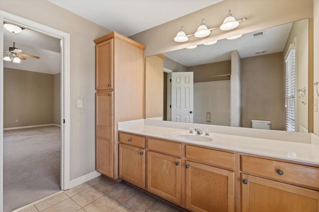 10820 WHISPER HOLLOW CV, Collierville, TN 38017