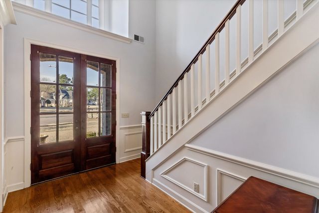 10820 WHISPER HOLLOW CV, Collierville, TN 38017