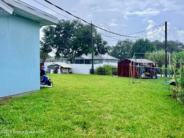 190 Abalone Road NW, Palm Bay, FL 32907