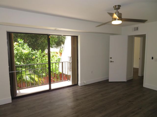 1700 EMBASSY Drive 708, West Palm Beach, FL 33401