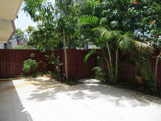 1700 EMBASSY Drive 708, West Palm Beach, FL 33401