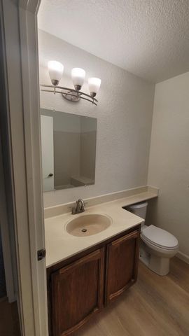 3912 Sitting Bull Way, Antelope, CA 95843