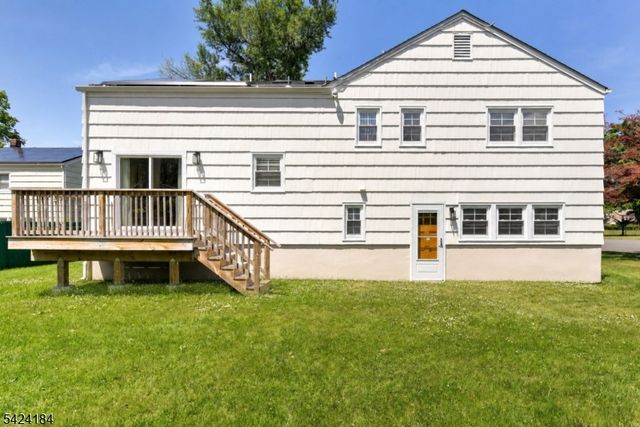 305 Buttfield Dr, Plainfield City, NJ 07060