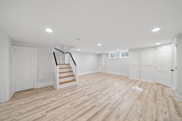 85-55 67Th Road, Rego Park, NY 11374