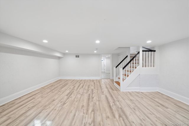 85-55 67Th Road, Rego Park, NY 11374