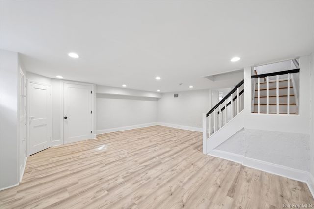 85-55 67Th Road, Rego Park, NY 11374