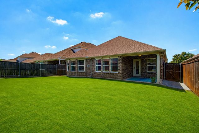 2309 Candler Club Way, Little Elm, TX 75068
