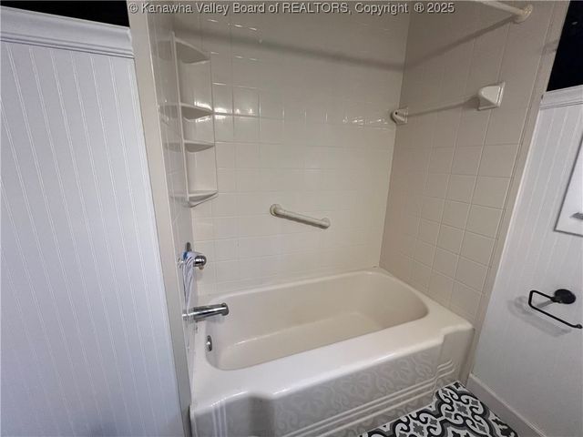 130 Moran Avenue, Dunbar, WV 25064