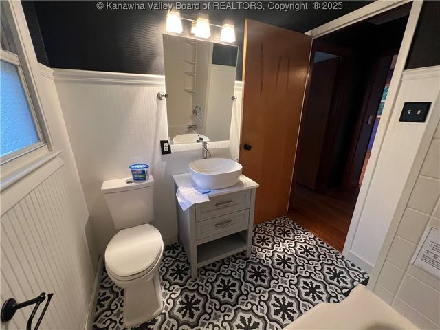 130 Moran Avenue, Dunbar, WV 25064