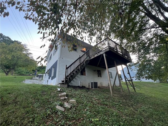 130 Moran Avenue, Dunbar, WV 25064