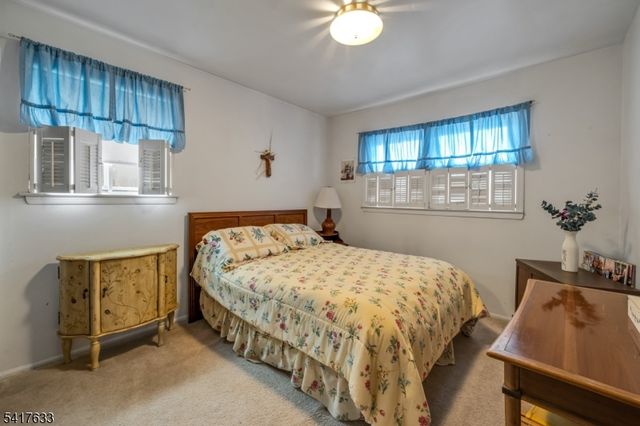 10 Falcon Rd, Mount Olive Twp., NJ 07836