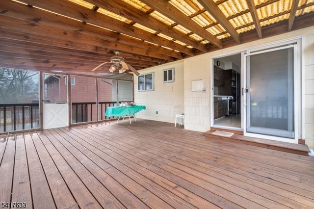 10 Falcon Rd, Mount Olive Twp., NJ 07836