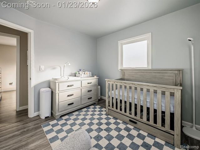 8170 Gerald Avenue, Warren, MI 48093