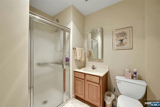 189 Forest 112, Paramus, NJ 07652