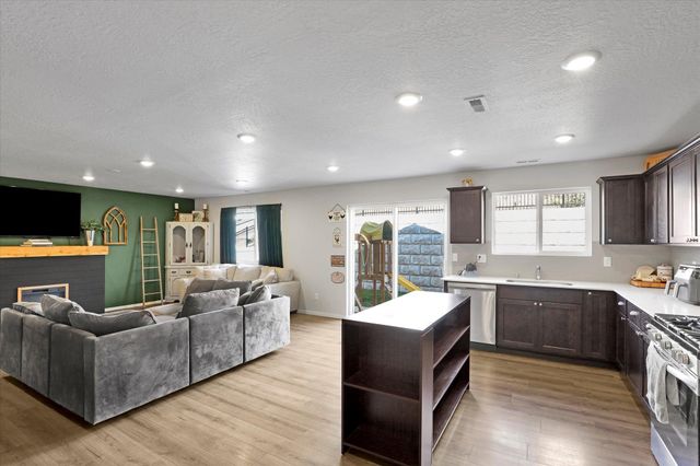 10840 N Paiute St, Spokane, WA 99208