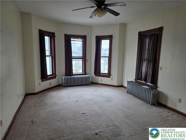 205 West 27th Street, Northampton Boro, PA 18067