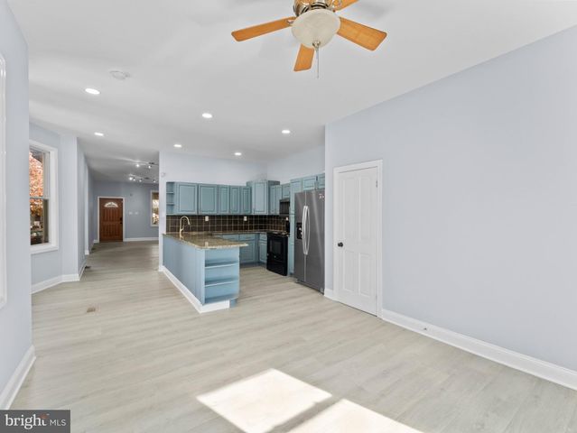 4924 HAZEL AVE, Philadelphia, PA 19143