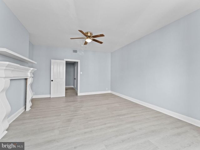 4924 HAZEL AVE, Philadelphia, PA 19143