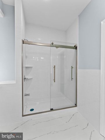 4924 HAZEL AVE, Philadelphia, PA 19143