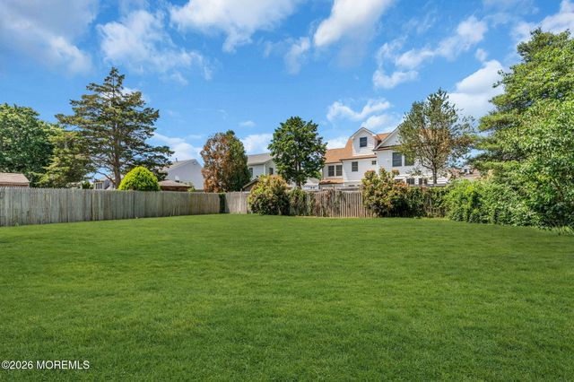 808 Allaire Road, Spring Lake, NJ 07762
