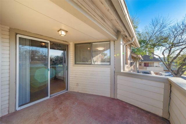 2500 Burleson RD 512, Austin, TX 78741