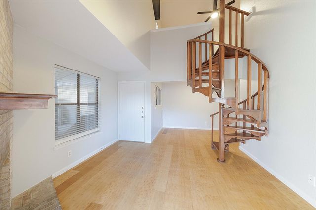 2500 Burleson RD 512, Austin, TX 78741