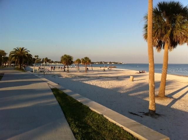 606 12TH AVENUE NE 2, St Petersburg, FL 33701