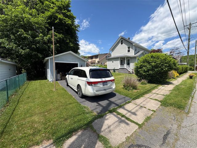 10 Reservoir Avenue, Port Jervis, NY 12771