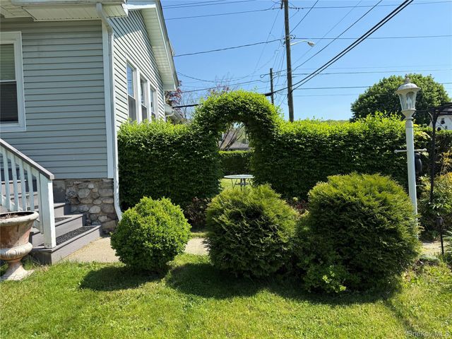 10 Reservoir Avenue, Port Jervis, NY 12771