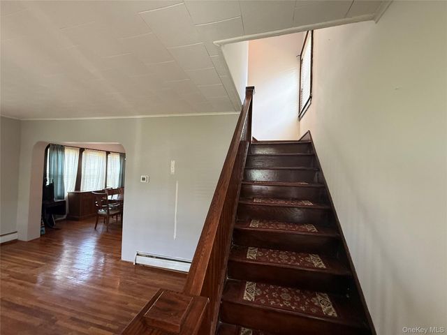 10 Reservoir Avenue, Port Jervis, NY 12771