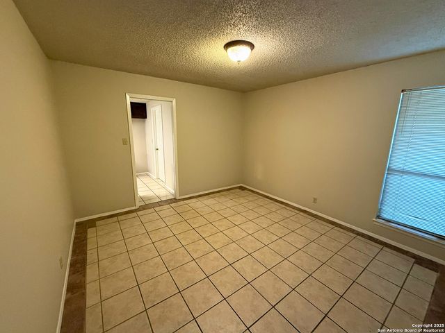 5127 Timber Trace, San Antonio, TX 78250