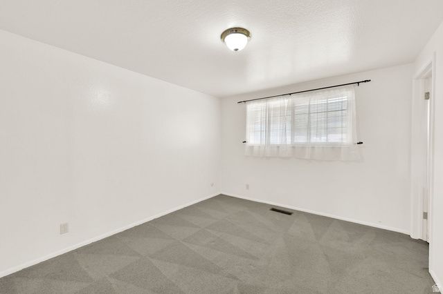 1004 ENGLEWOOD DR, Brigham City, UT 84302