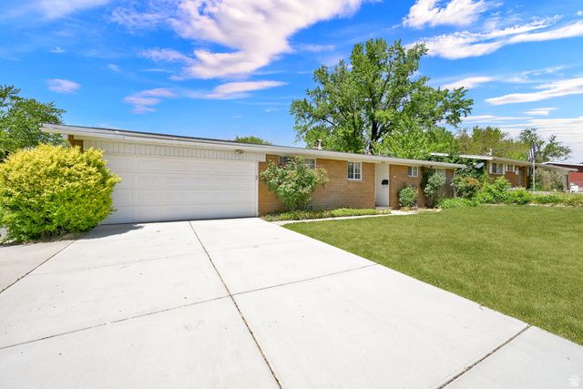 1004 ENGLEWOOD DR, Brigham City, UT 84302