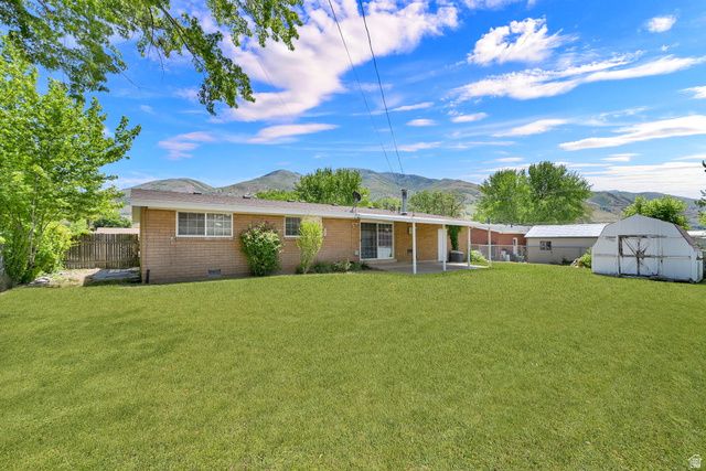 1004 ENGLEWOOD DR, Brigham City, UT 84302