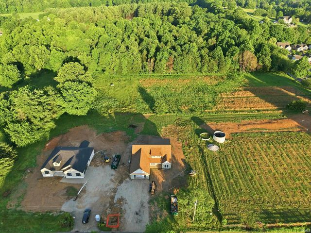 4597 N Thomas Road, Bloomington, IN 47404