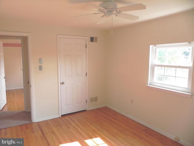 717 FISKE LN, Newark, DE 19711