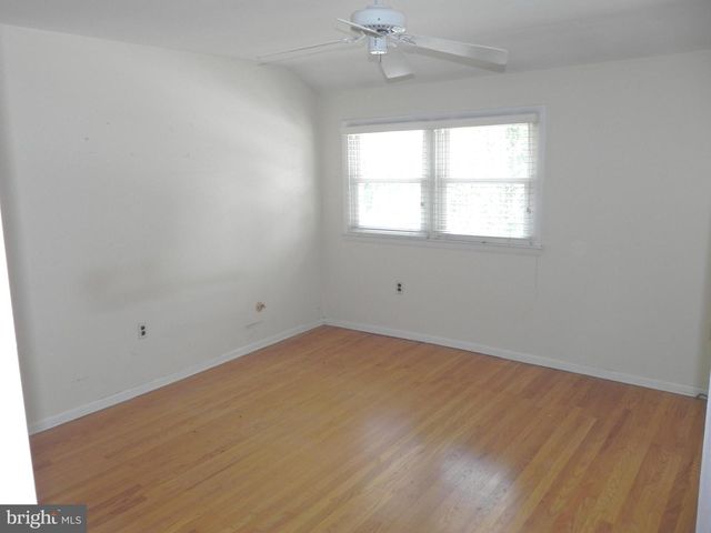 717 FISKE LN, Newark, DE 19711